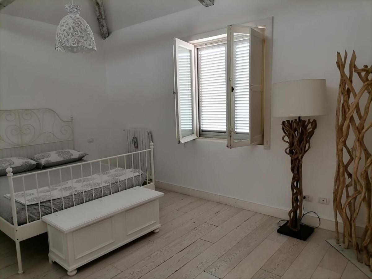 Appartamento Shabby Chic Μπαρλέτα Εξωτερικό φωτογραφία